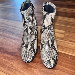 Time and Tru Black and White Snakeskin Ankle Boots